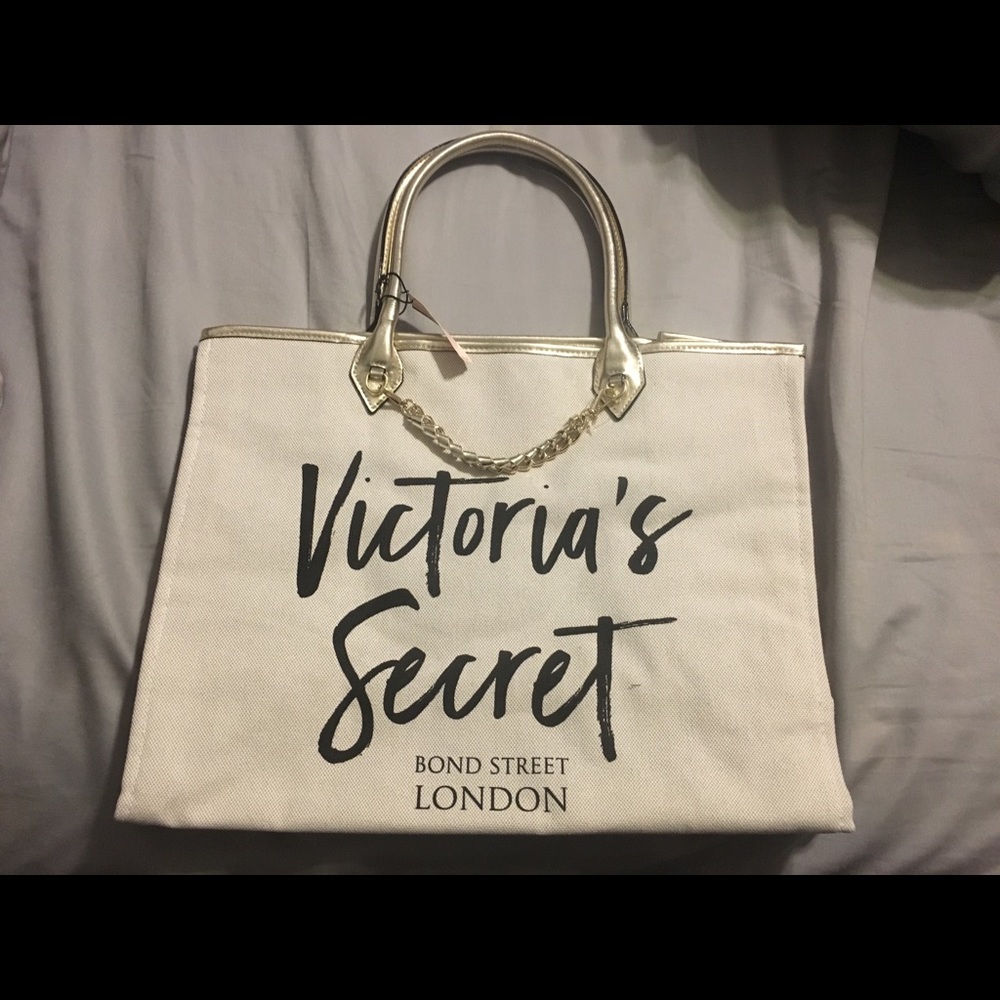 NWT Victoria’s Secret Tote